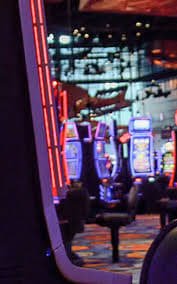 php365 live casino lobby showing Baccarat and Roulette tables on mobile